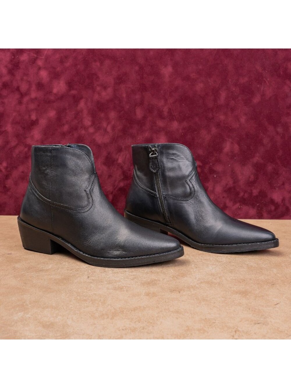 Vintage Foundry Women Black Leather Western Cowboy Party Ankle Boots sz 6.5